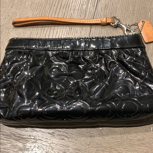 COACH Black Patent Leather Wristlet - Picture 5 of 7